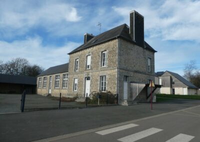 Aménagement de logements 3 logements dans l’ancienne école, Saint ClémentSaint 50